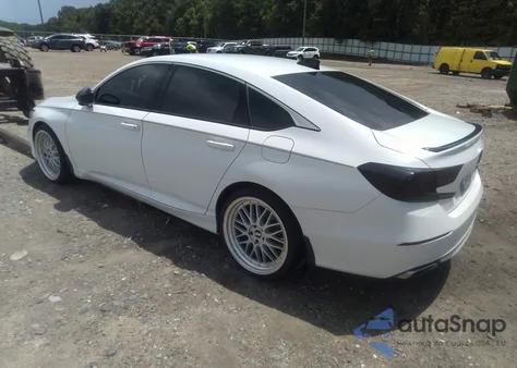 2022 Honda Accord Sport z USA, uszkodzony, nr VIN 1HGCV1F39NA098177
